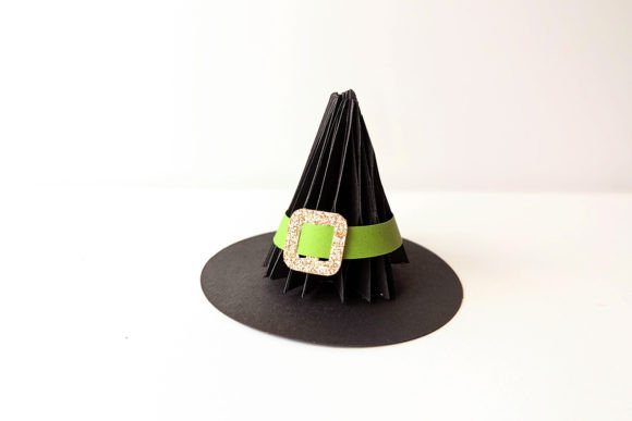 3D SVG Shapes: Reviewing the Honeycomb Witch Hat
